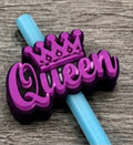 Queen Straw Topper